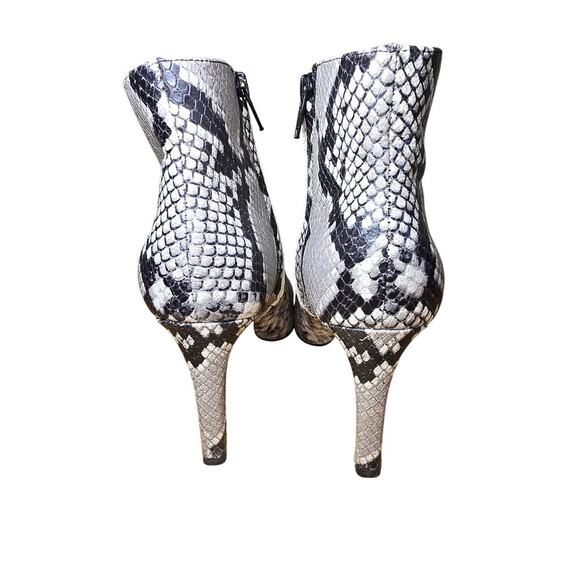 Banana Republic Leather Women’s Ankle Boots US Size 8 M Snake Print 3.5” Heel - Picture 7 of 8
